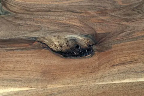 Holzmuster Europäischer Nussbaum